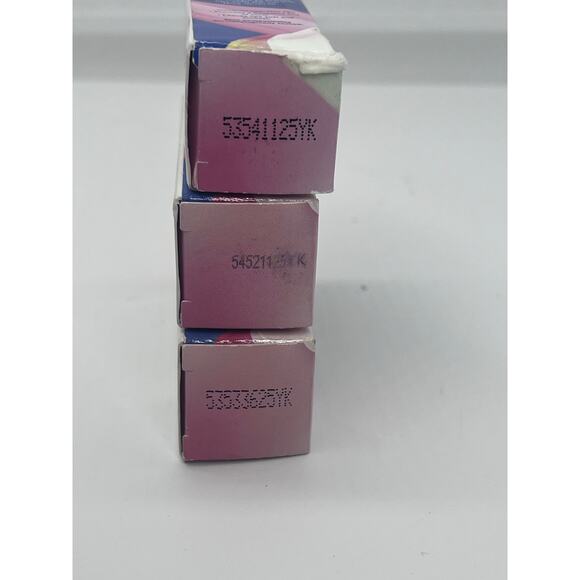 Lot of 3 - A Kiss and Care & Color sheer coral lip balm - Picture 4 of 6